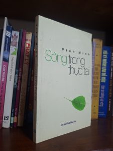 SỐNG TRONG THỰC TẠI