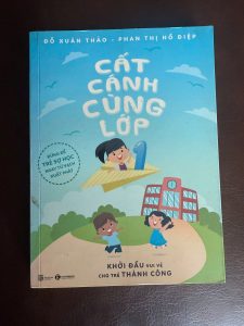 cất cánh cùng lớp, sách cho trẻ vào lớp 1, chuẩn bị vào lớp 1, sách nuôi dạy con, sách giáo dục sớm, thái hà books, sách cho phụ huynh