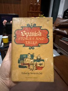 spanish stories and tales, sách tiếng anh vintage, sách ngoại văn cũ, truyện ngắn tiếng anh, sách học tiếng anh, sách cổ pocket library, sách sưu tầm, sách tiếng anh giá rẻ
