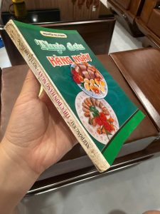 thực đơn hằng ngày, sách nấu ăn gia đình, sách nội trợ việt nam, sách nấu ăn cũ, sách thực đơn tiết kiệm, sách dạy nấu ăn đơn giản, sách ẩm thực việt