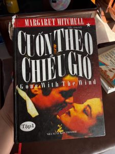 Cuốn theo chiều gió, Gone With The Wind, Margaret Mitchell, tiểu thuyết kinh điển, sách văn học nước ngoài, combo sách cũ giá rẻ