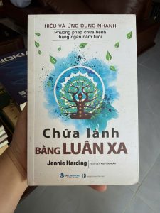 chữa lành bằng luân xa, sách healing, luân xa là gì, chữa lành năng lượng, sách tâm linh ứng dụng, cân bằng năng lượng cơ thể