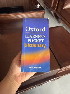 Oxford Learner’s Pocket Dictionary (4th Edition) là cuốn từ điển tiếng Anh bỏ túi tiện lợi, được biên soạn bởi Oxford