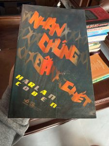 Một vụ mất tích tưởng chừng đơn giản
Những bí mật bị chôn vùi dần được hé lộ
Nhân vật chính bị cuốn vào chuỗi sự kiện nguy hiểm