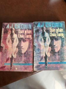 thân phận tình yêu aj cronin, sách cũ aj cronin, tiểu thuyết cổ điển, sách văn học xưa, sách cũ hiếm, sách sưu tầm, sách vintage