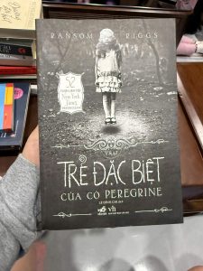 trại trẻ đặc biệt của cô peregrine, ransom riggs, sách giả tưởng, sách thiếu nhi kỳ bí, sách bestseller, sách nhã nam, sách văn học nước ngoài