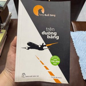 🌍 Nguồn gốc xuất xứ Sách được xuất bản bởi NXB Trẻ (Việt Nam) – một trong những nhà xuất bản uy tín chuyên phát hành sách cho giới trẻ. Tony Buổi Sáng là bút danh nổi tiếng tại Việt Nam, các tác phẩm của anh thường lan truyền mạnh trên mạng xã hội trước khi xuất bản thành sách.
