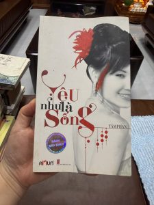 Yêu như là sống, Tâm Phan, tiểu thuyết tình cảm Việt Nam, sách tình yêu hay, truyện ngôn tình Việt, sách bán chạy