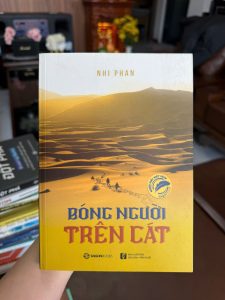 Bóng người trên cát, sách Nhi Phan, sách du ký hay, sách truyền cảm hứng, hành trình cuộc sống, sách văn học Việt Nam