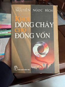 khơi dòng chảy cho dòng vốn, sách tài chính hay, sách đầu tư, sách kinh doanh việt nam, sách dòng tiền, sách quản lý tài chính