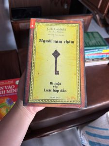 người nam châm jack canfield, sách luật hấp dẫn, bí mật của luật hấp dẫn, sách phát triển bản thân hay, sách tư duy tích cực, sách thu hút thành công