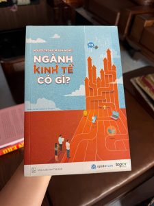 ngành kinh tế có gì, sách hướng nghiệp, sách kinh tế cho người mới, sách chọn ngành, sách sinh viên kinh tế, sách nghề nghiệp, sách định hướng nghề nghiệp, sách kinh tế cơ bản