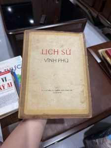 lịch sử vĩnh phú, sách lịch sử địa phương việt nam, sách xưa vĩnh phú, sách lịch sử cách mạng việt nam, tài liệu lịch sử quý hiếm, sách nghiên cứu địa phương, sách cổ việt nam, sách lịch sử miền bắc