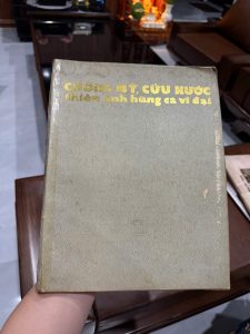 chống mỹ cứu nước thiên anh hùng ca vĩ đại, sách lịch sử việt nam xưa, sách cổ chiến tranh việt nam, sách tuyên truyền lịch sử, sách bao cấp việt nam, sách sưu tầm hiếm, sách lịch sử kháng chiến, sách xưa bìa cứng