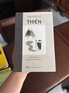 vấn đáp về thiền, sách thiền, sách phật học, sách chánh niệm, sách chữa lành tâm hồn, thiền cho người mới bắt đầu, sách tĩnh tâm, sách phát triển bản thân, sách cũ giá rẻ