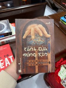 ánh cửa đóng kín, sách trinh thám nhật bản, tiểu thuyết suy luận, locked room mystery, sách phá án hay, asami ishimochi