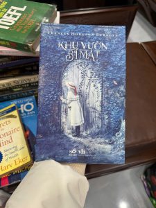 Khu vườn bí mật, sách văn học kinh điển, sách thiếu nhi kinh điển, The Secret Garden tiếng Việt, sách chữa lành, sách hay nên đọc