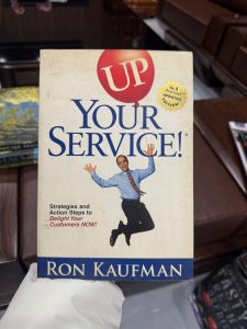 Up Your Service, sách chăm sóc khách hàng, customer service book, sách dịch vụ khách hàng, sách bán hàng, sách kinh doanh tiếng Anh