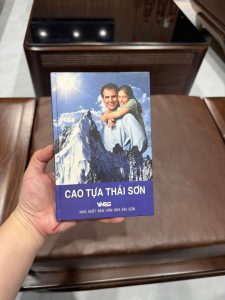 cao tựa thái sơn, sách truyền cảm hứng gia đình, sách về cha và con, sách phát triển bản thân, sách ý chí nghị lực, sách dạy con hay, sách kỹ năng sống