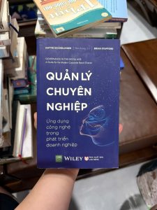 sách quản lý chuyên nghiệp, sách quản trị doanh nghiệp, governance in the digital age, sách quản lý doanh nghiệp hiện đại, sách kỹ năng lãnh đạo, sách business management, sách kinh doanh hay, sách quản trị công ty, sách CEO nên đọc