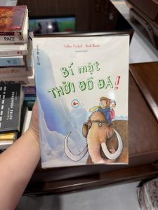 bí mật thời đồ đá, sách thiếu nhi khám phá, sách khoa học cho trẻ em, sách lịch sử cho bé, sách tìm hiểu thời tiền sử, sách cho trẻ 6 tuổi