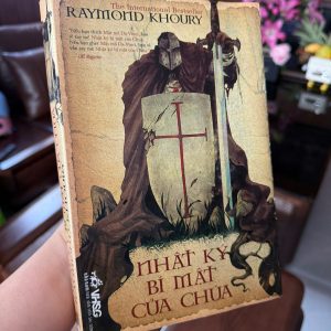 Nhật Ký Bí Mật Của Chúa – Raymond Khoury | Tiểu thuyết trinh thám tôn giáo hấp dẫn (Best Seller)