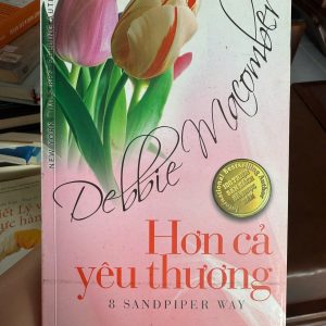 Hơn cả yêu thương, Debbie Macomber, 8 Sandpiper Way, tiểu thuyết tình cảm, sách chữa lành, Cedar Cove