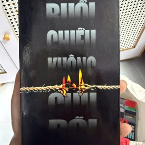 Buổi chiều muộn Khuê Việt Trường sách văn học Việt Nam cũ truyện ngắn tâm lý Việt Nam sách cũ giá tốt Oreka sách văn học sâu sắc nên đọc mua sách Buổi chiều muộn