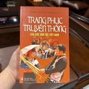 trang phục dân tộc việt nam, sách văn hóa việt nam, sách dân tộc học, trang phục truyền thống, sách nghiên cứu văn hóa, sách lịch sử việt nam, sách hiếm văn hóa