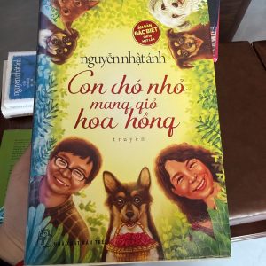 con chó nhỏ mang giỏ hoa hồng, nguyễn nhật ánh, sách nguyễn nhật ánh bìa cứng, truyện nhẹ nhàng chữa lành, sách văn học việt nam hay
