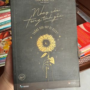 nhạy cảm trong tình yêu, Elaine Aron, người nhạy cảm cao HSP, sách tâm lý tình yêu, sách chữa lành cảm xúc, sách hiểu bản thân, sách tâm lý học ứng dụng